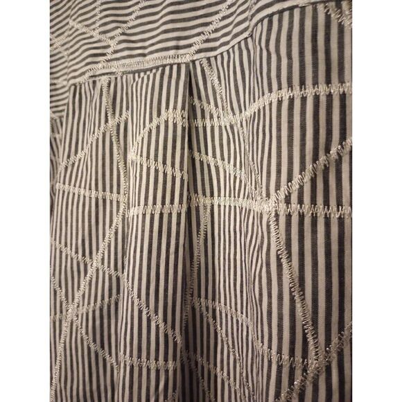 Alberto Makali stripped button down with outside stitching - Picture 9 of 12